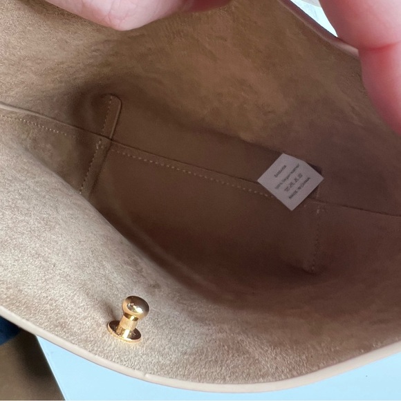 Samara Vegan Leather Small Crossbody Bag - Picture 5 of 5